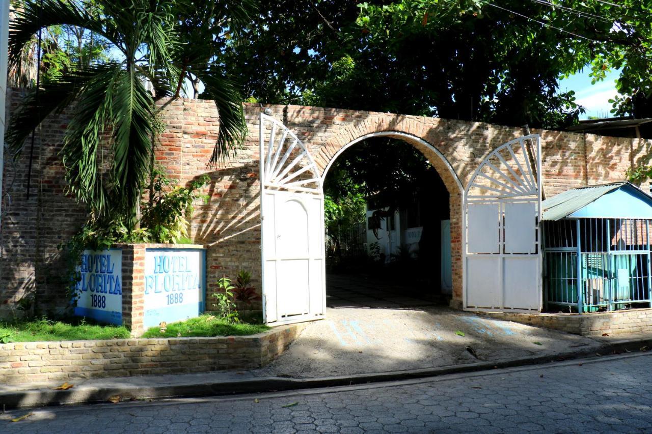 Hotel Florita 雅克梅勒 外观 照片
