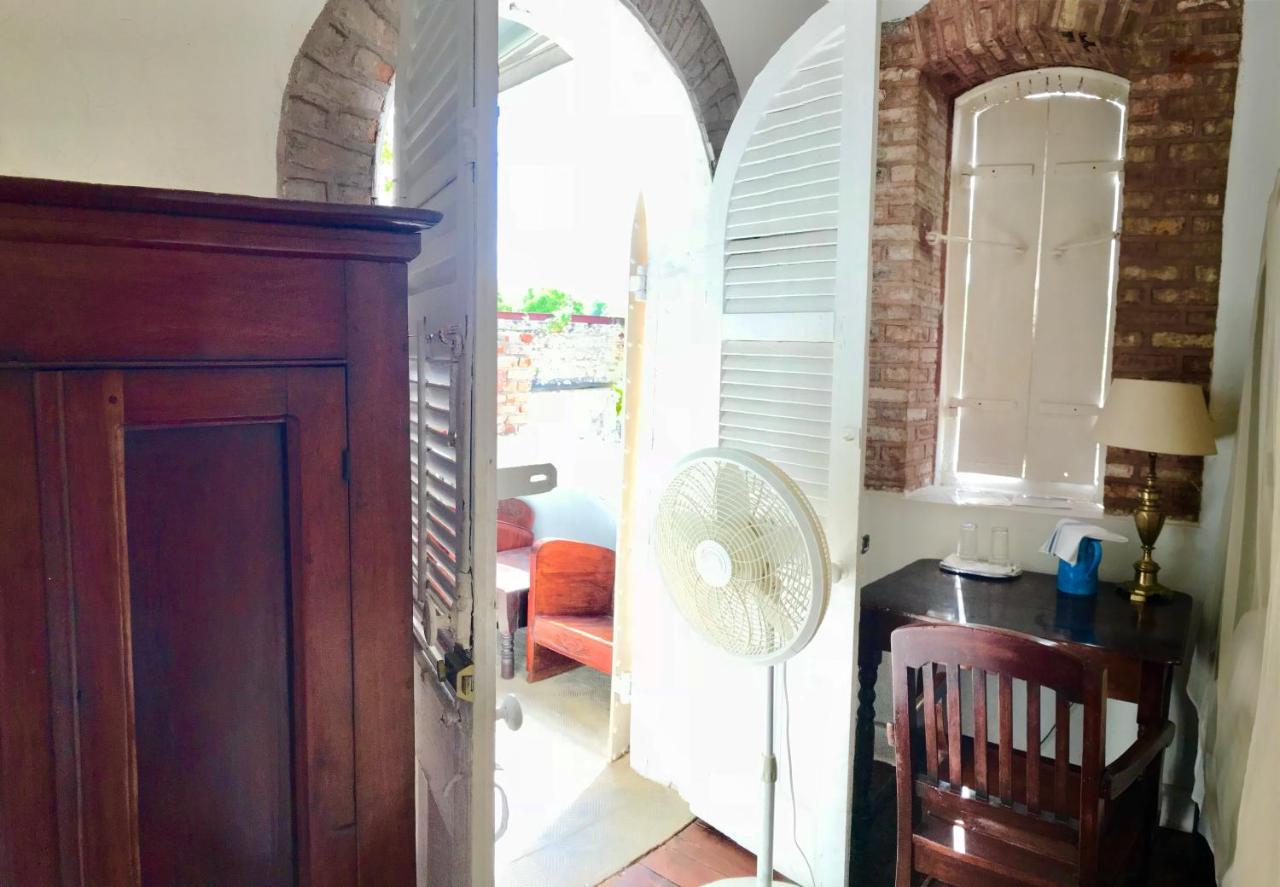 Hotel Florita 雅克梅勒 外观 照片